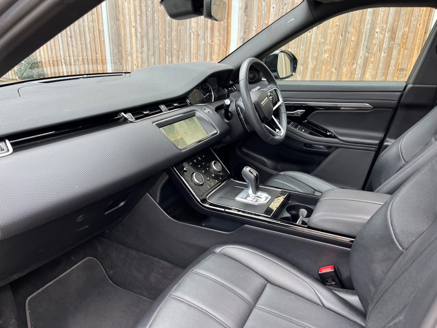 Used Land Rover Range Rover Evoque 2023 for sale - 76390470: Photo 11