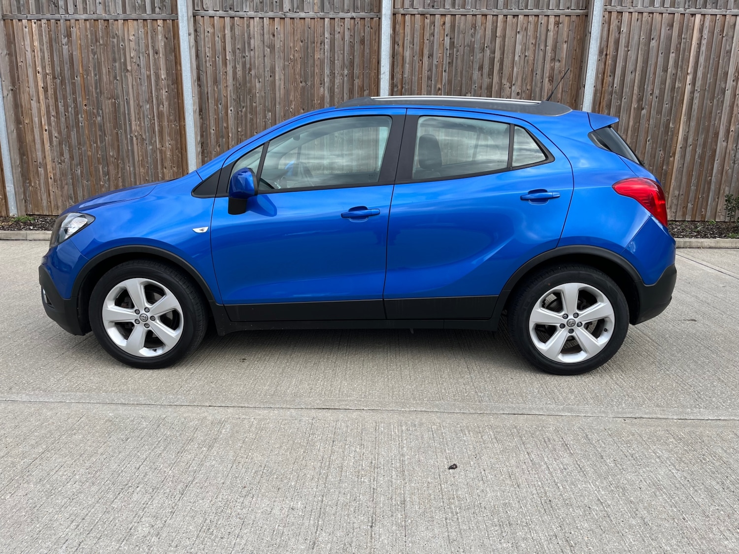 Used Vauxhall Mokka 2015 for sale - 76459781: Photo 2