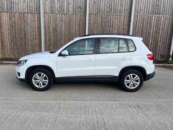 Used Volkswagen Tiguan 2015 for sale - 77495029: Photo