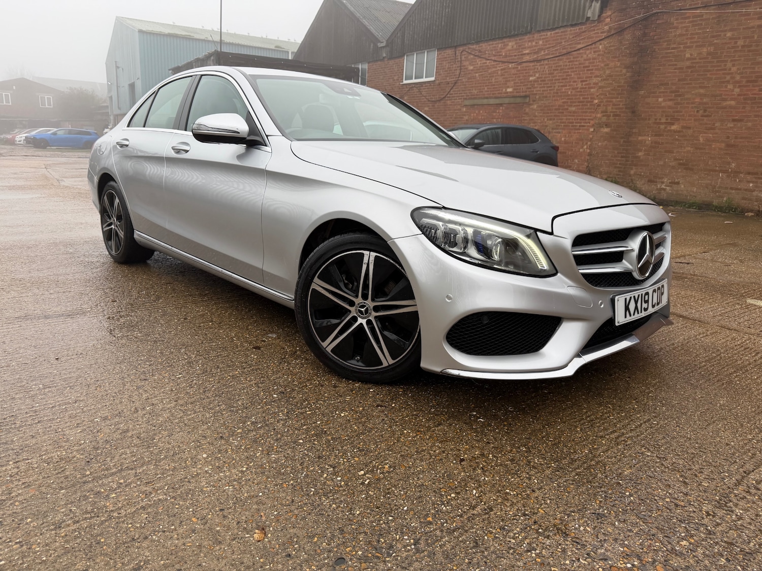 Used Mercedes-Benz C Class 2019 for sale - 76591317: Photo 11