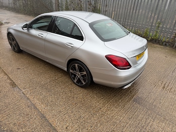 Used Mercedes-Benz C Class 2019 for sale - 76591317: Photo