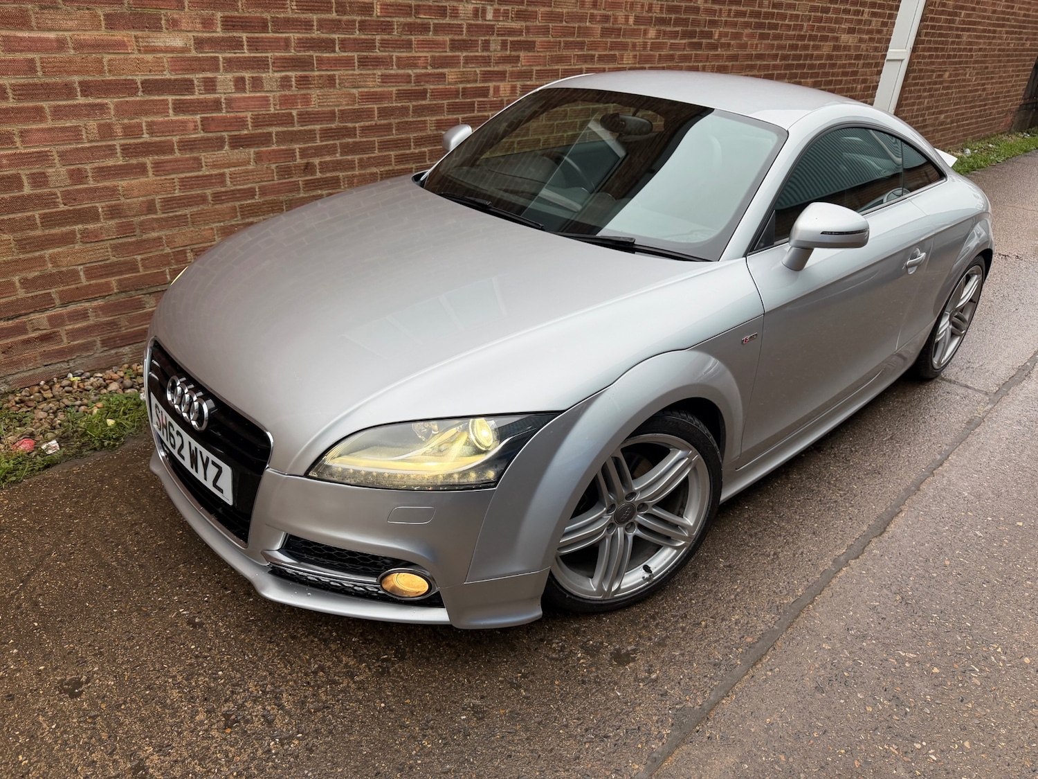 Used Audi TT 2012 for sale - 76968262: Photo 8