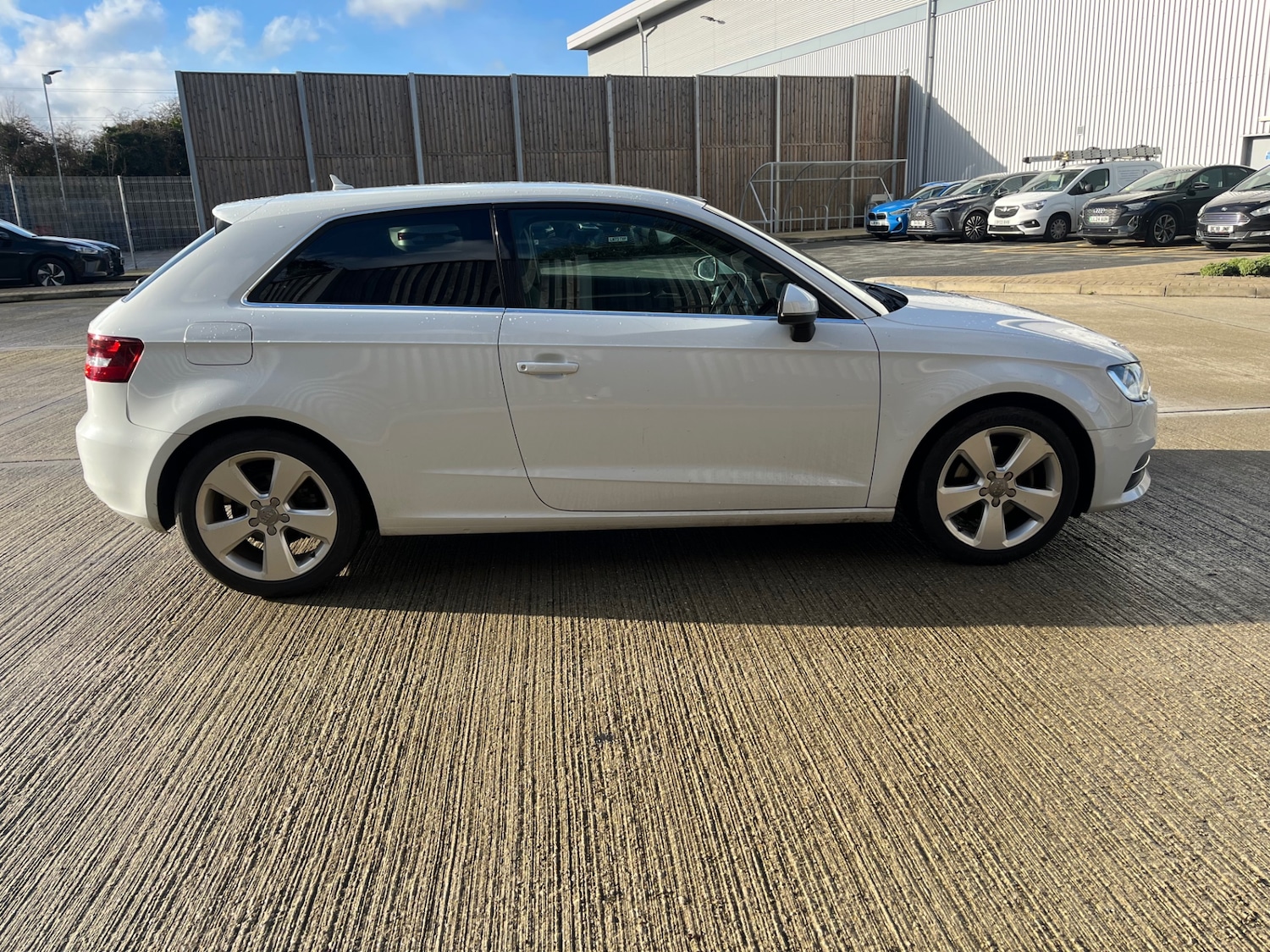 Used Audi A3 2014 for sale - 77277253: Photo 6