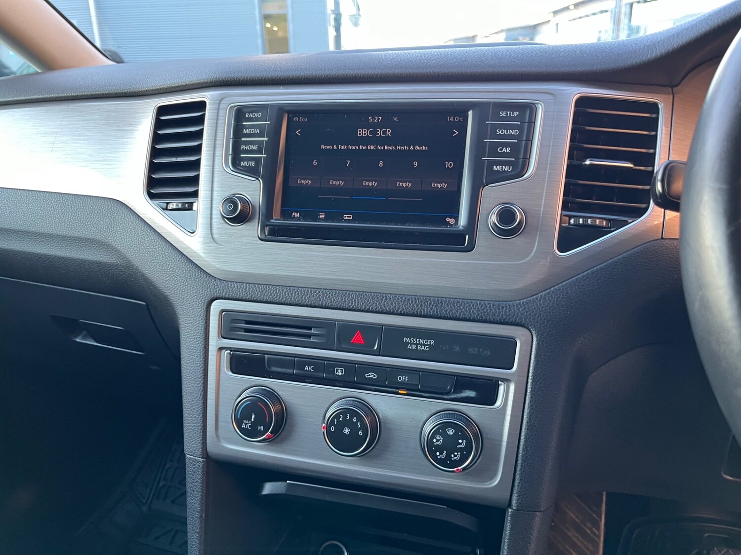 Used Volkswagen Golf SV 2017 for sale - 77718540: Photo 16