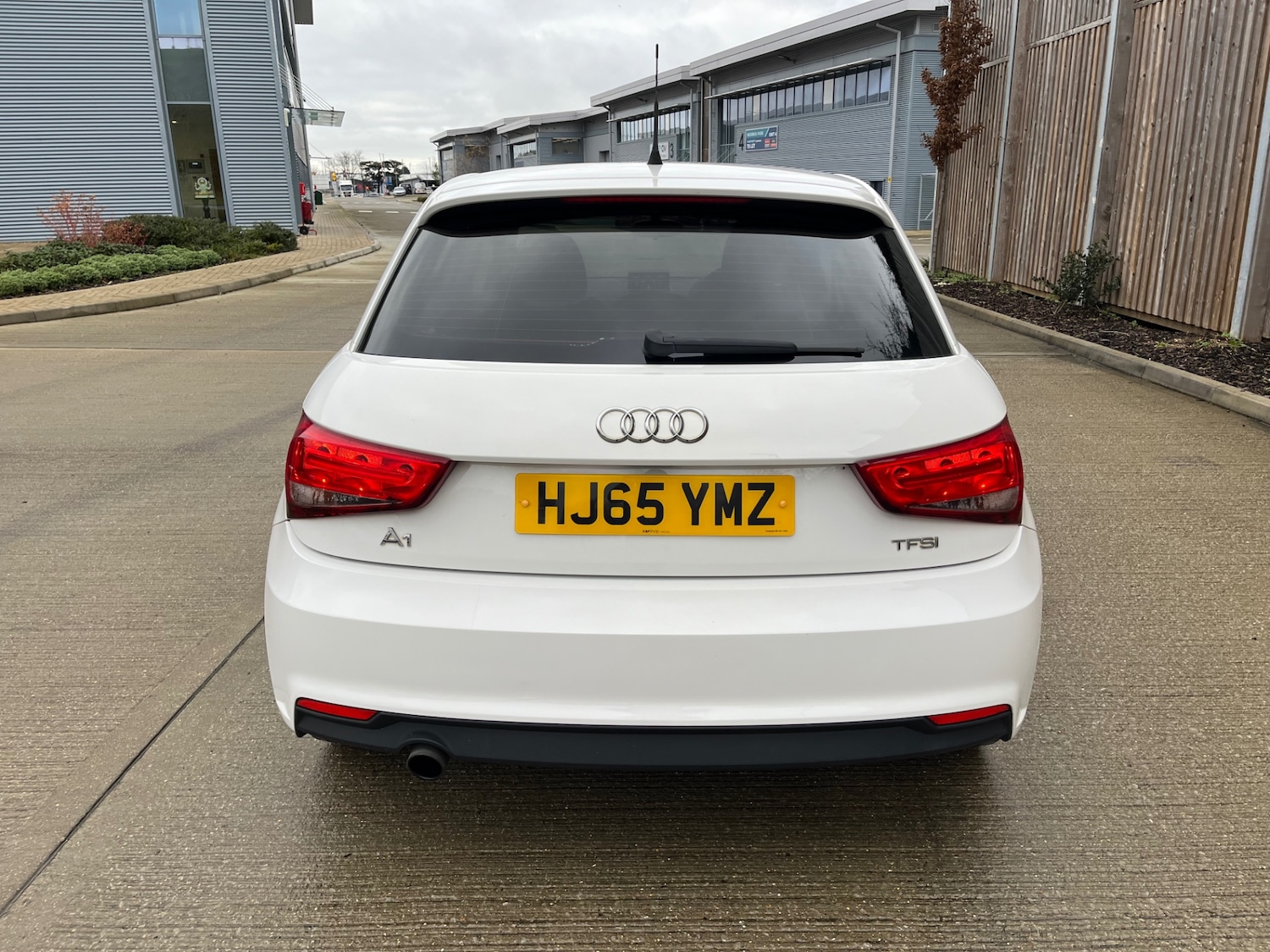 Used Audi A1 2015 for sale - 76682392: Photo 4