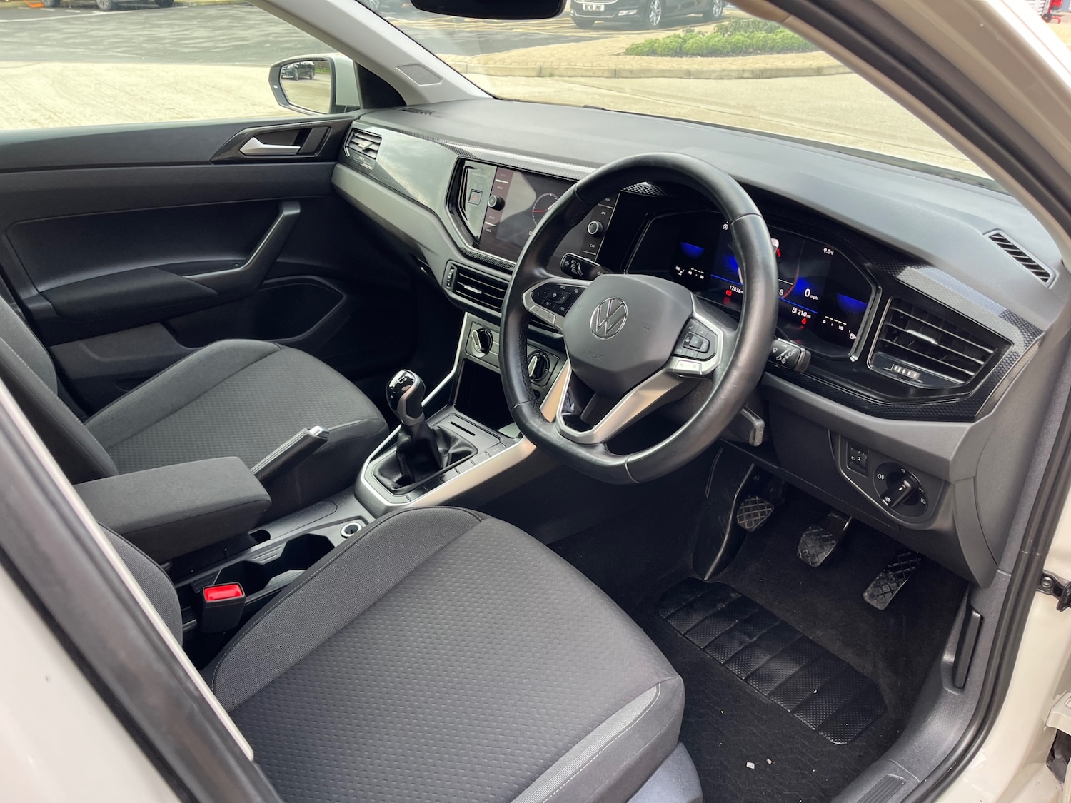 Used Volkswagen Polo 2024 for sale - 77458778: Photo 13