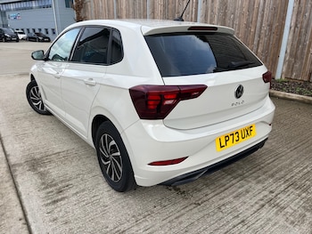 Used Volkswagen Polo 2024 for sale - 77458778: Photo