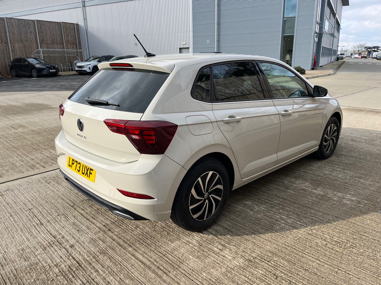 Used Volkswagen Polo 2024 for sale - 77458778: Photo 5