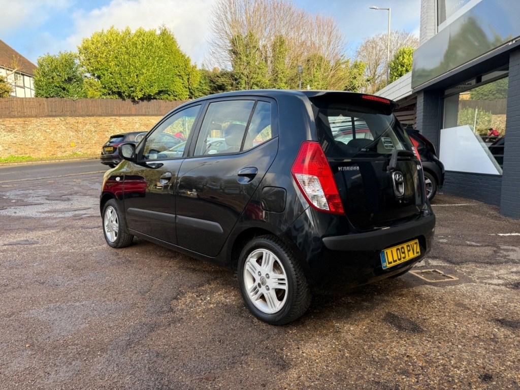 Used Hyundai i10 2009 for sale - 76895923: Photo 13