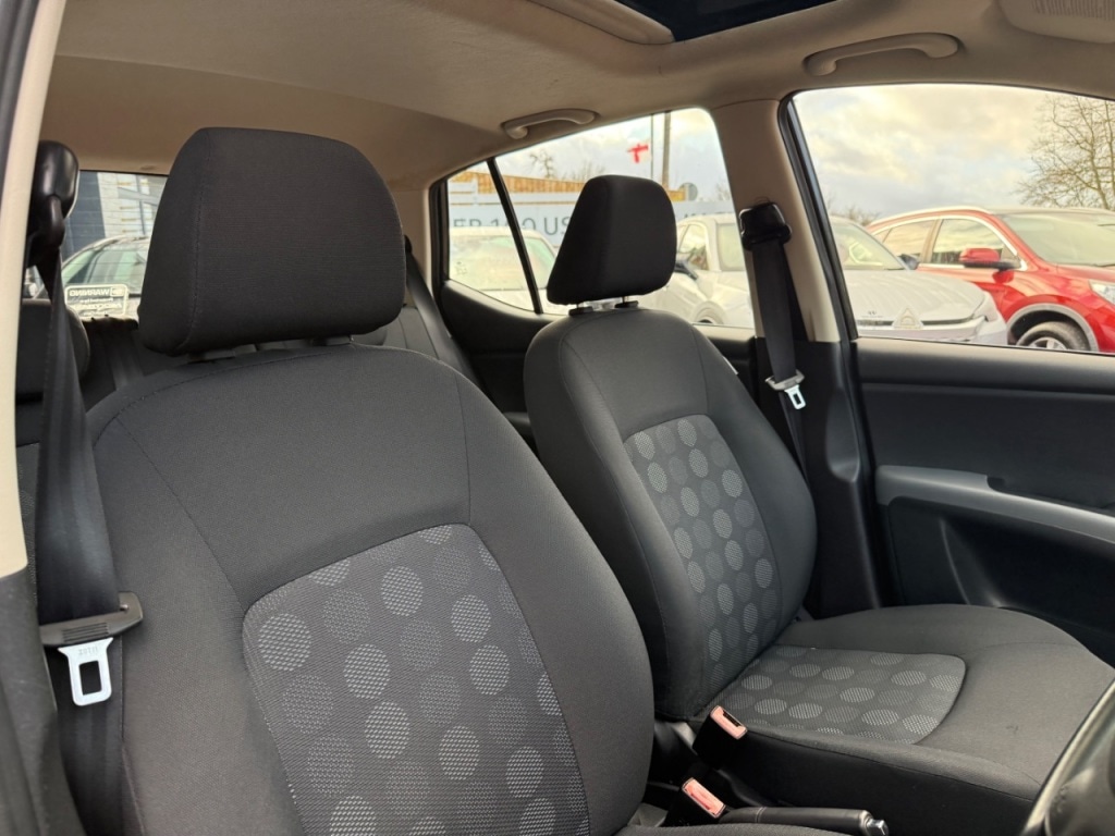 Used Hyundai i10 2009 for sale - 76895923: Photo 25