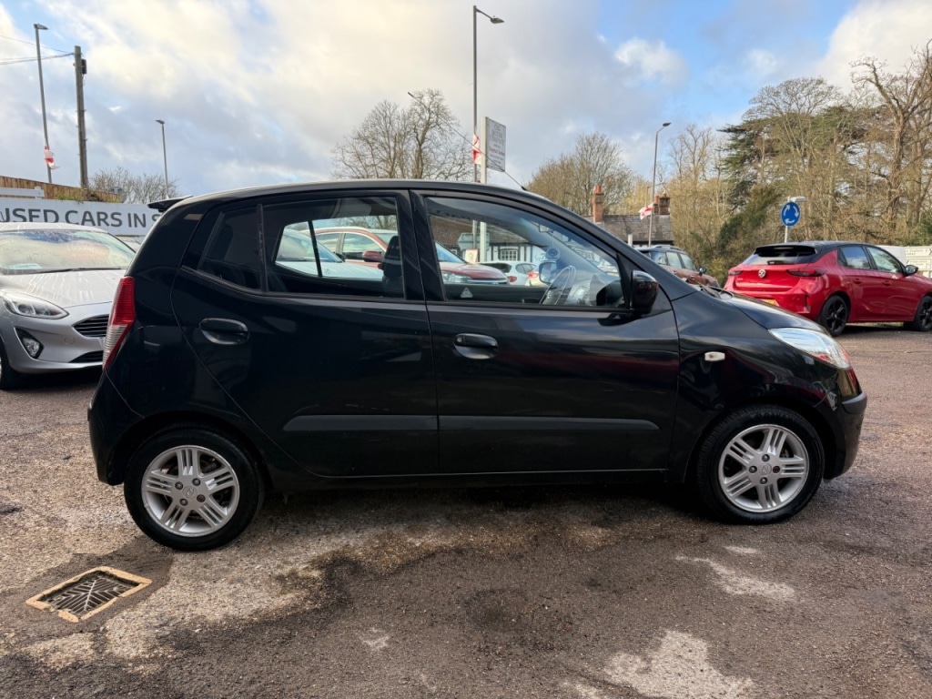 Used Hyundai i10 2009 for sale - 76895923: Photo 6