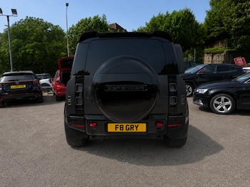 Used Land Rover Defender 2021 for sale - 79004577: Photo