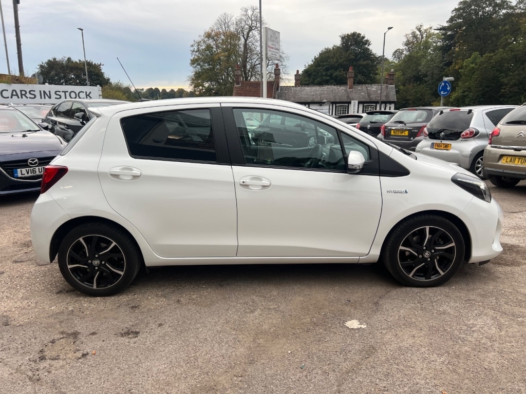 Used Toyota Yaris 2016 for sale - 76147237: Photo 18