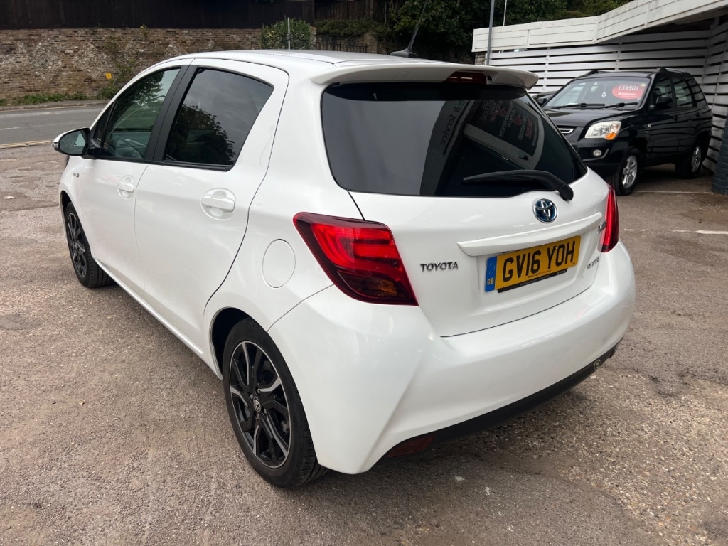 Used Toyota Yaris 2016 for sale - 76147237: Photo 22
