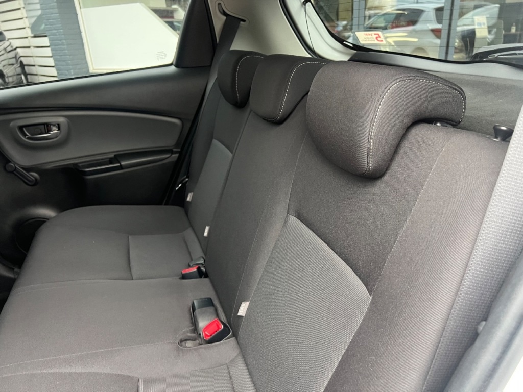 Used Toyota Yaris 2016 for sale - 76147237: Photo 24