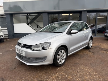 Used Volkswagen Polo 2010 for sale - 76235177: Photo