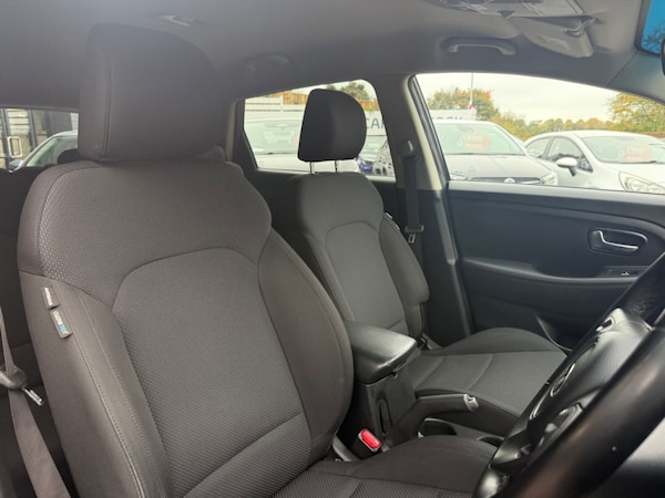 Used Kia Carens 2016 for sale - 76235176: Photo 13