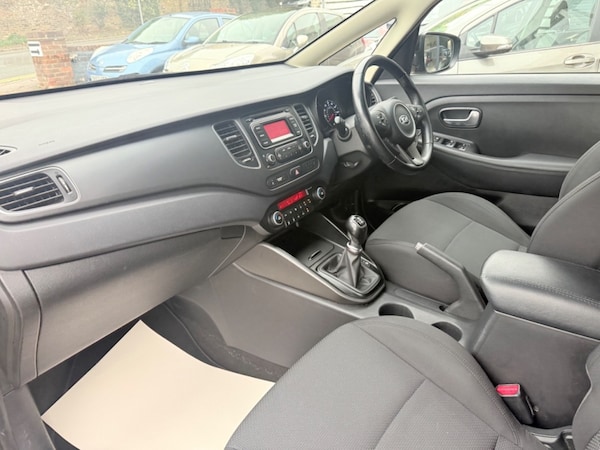 Used Kia Carens 2016 for sale - 76235176: Photo 28