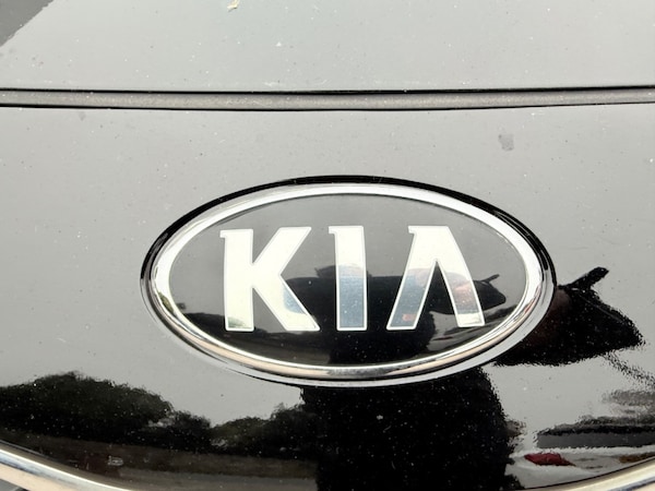 Used Kia Carens 2016 for sale - 76235176: Photo 30