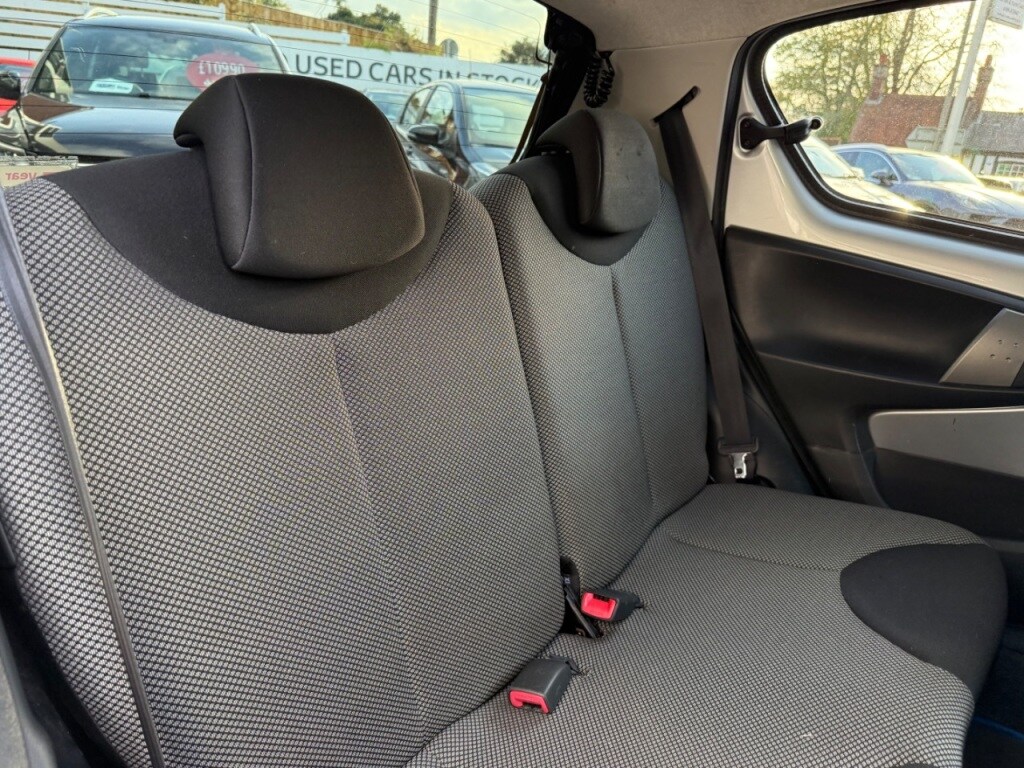 Used Toyota AYGO 2014 for sale - 75723548: Photo 10