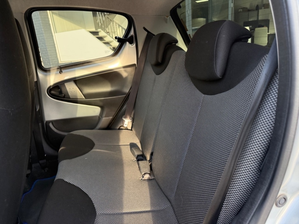 Used Toyota AYGO 2014 for sale - 75723548: Photo 19