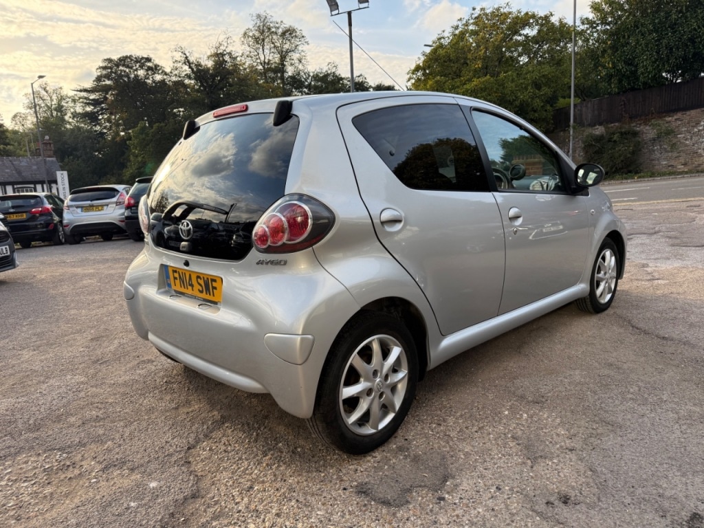 Used Toyota AYGO 2014 for sale - 75723548: Photo 6