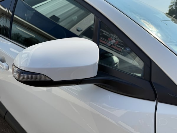 Used Toyota C-HR 2023 for sale - 74300378: Photo 12