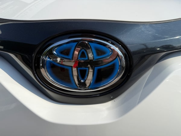Used Toyota C-HR 2023 for sale - 74300378: Photo 9