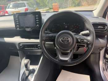 Used Toyota Yaris 2023 for sale - 75307422: Photo