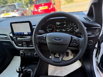 Used Ford Fiesta 2022 for sale - 75869631: Photo