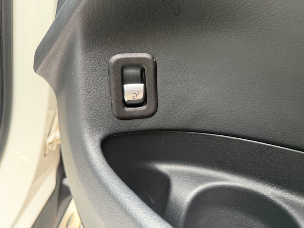 Used Mercedes-Benz GLC 2019 for sale - 77629240: Photo 13