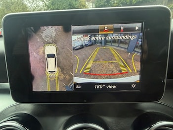 Used Mercedes-Benz GLC 2019 for sale - 77629240: Photo