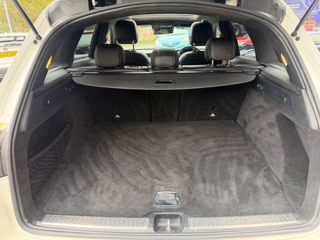 Used Mercedes-Benz GLC 2019 for sale - 77629240: Photo 30