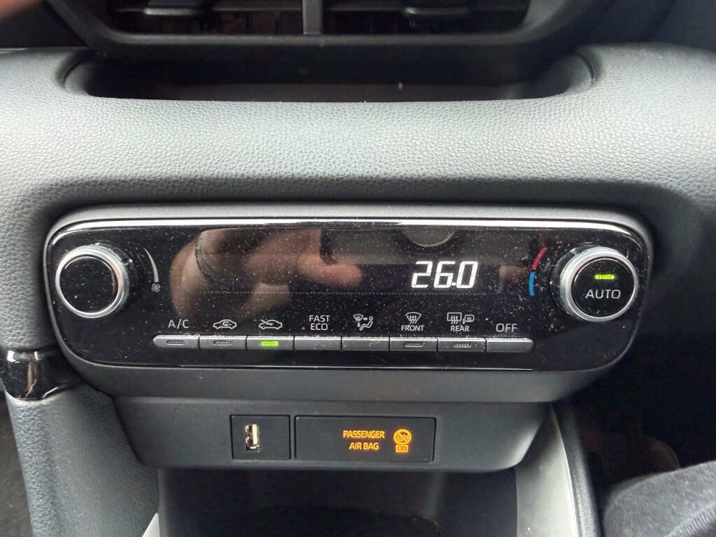 Used Toyota Yaris 2022 for sale - 76909651: Photo 32