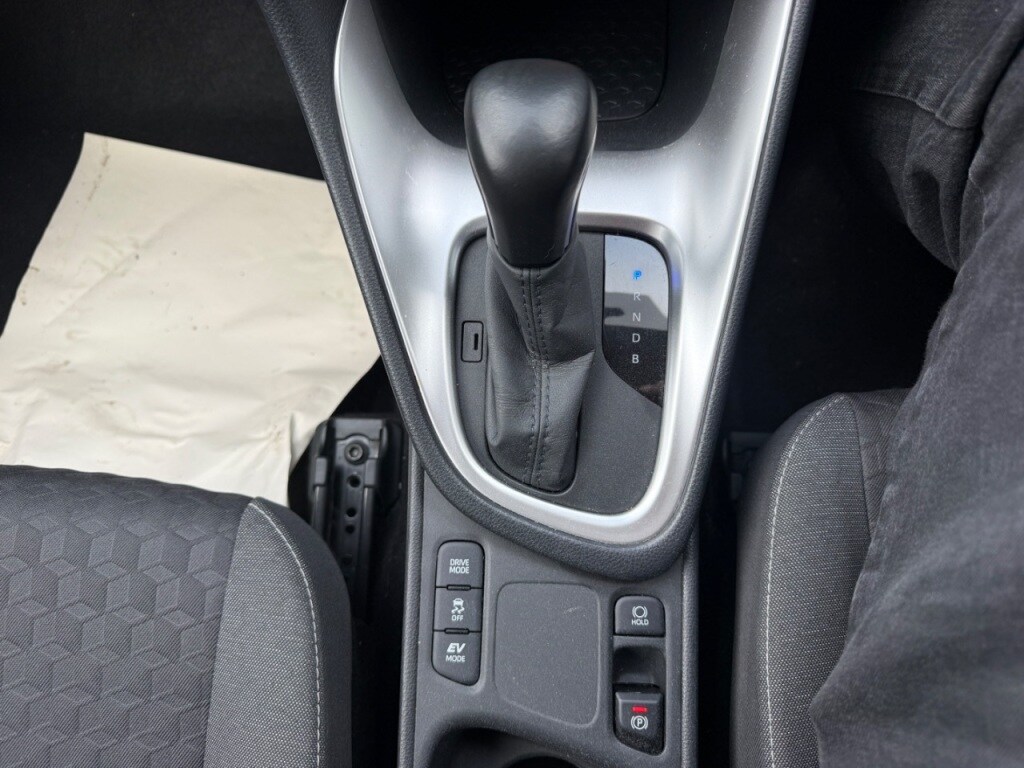 Used Toyota Yaris 2022 for sale - 76909651: Photo 33