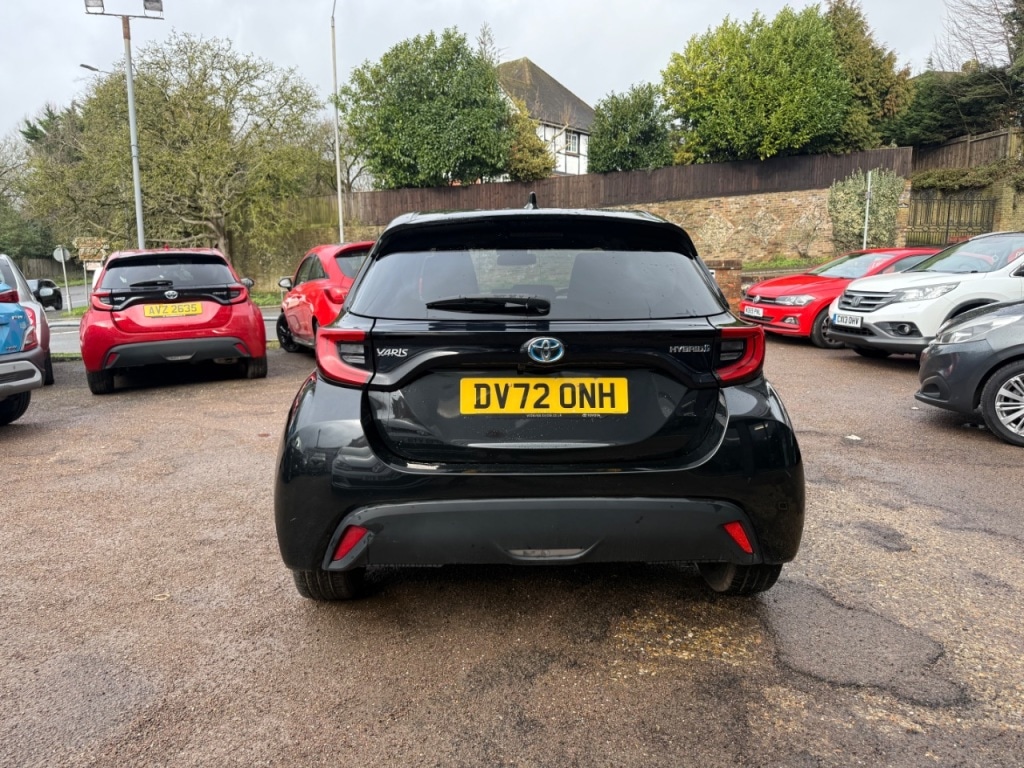 Used Toyota Yaris 2022 for sale - 76909651: Photo 8