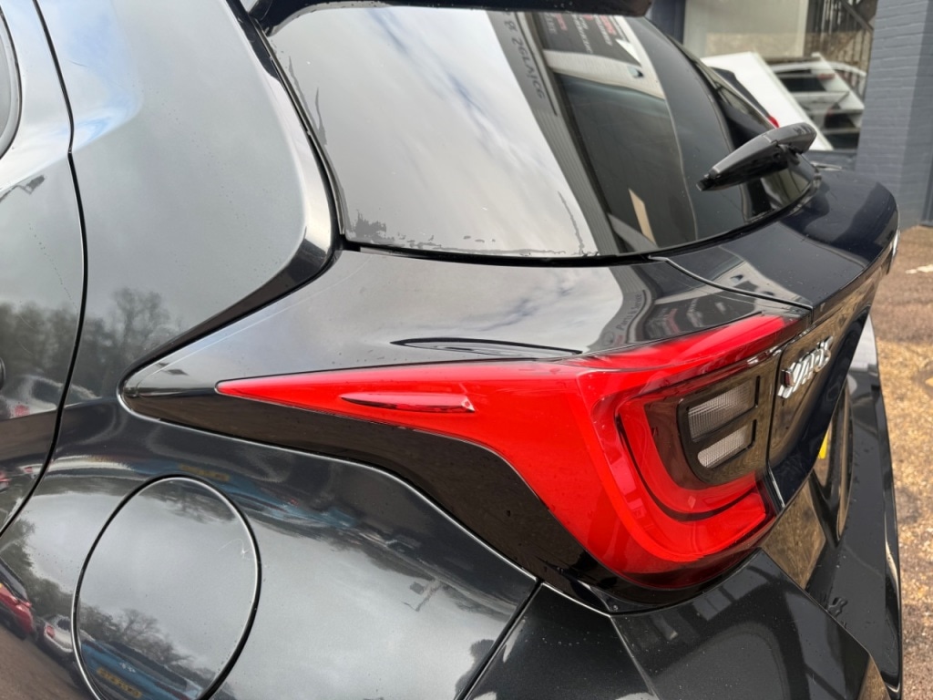 Used Toyota Yaris 2022 for sale - 76909651: Photo 9