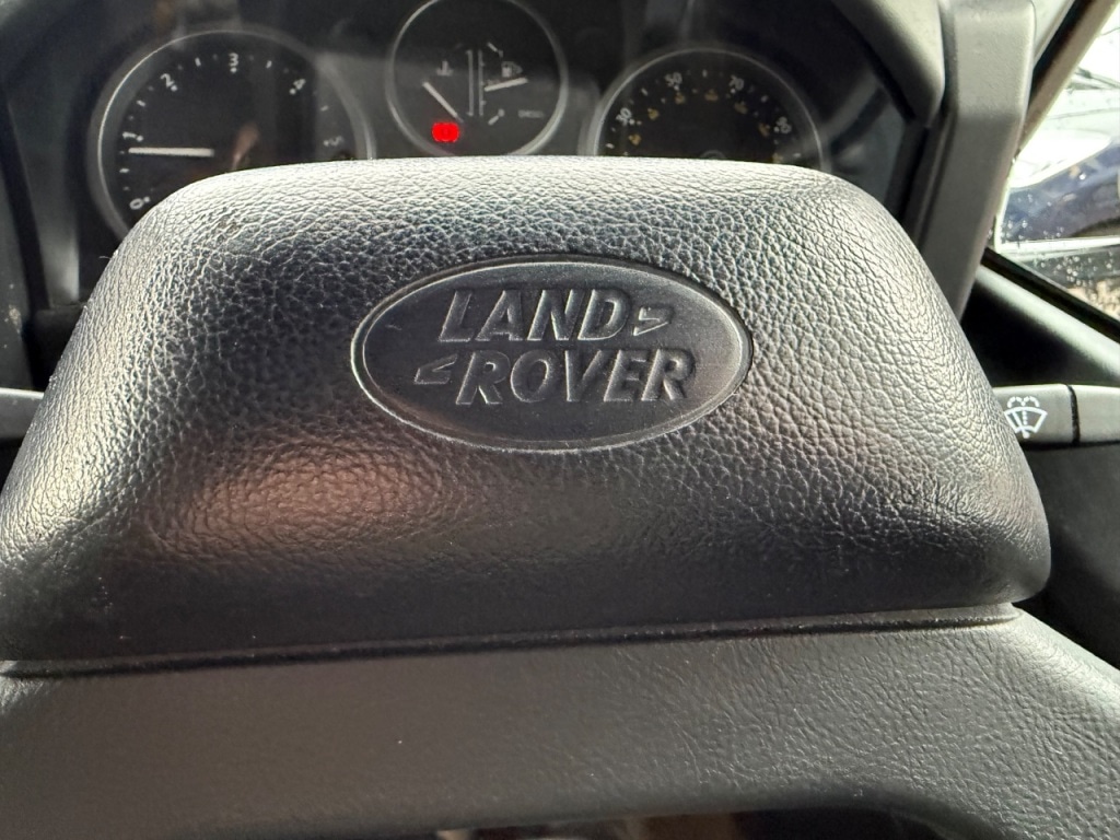 Used Land Rover Defender 90 2016 for sale - 76577001: Photo 7