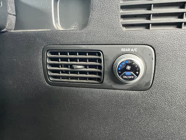 Used Hyundai Santa Fe 2020 for sale - 76266362: Photo 24
