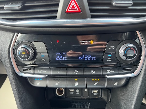 Used Hyundai Santa Fe 2020 for sale - 76266362: Photo 6