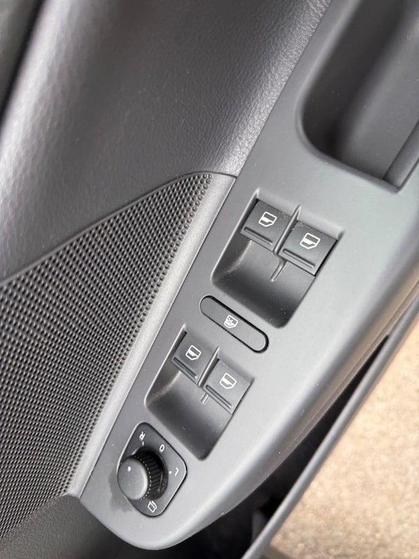 Used Volkswagen Golf 2008 for sale - 75654674: Photo 23