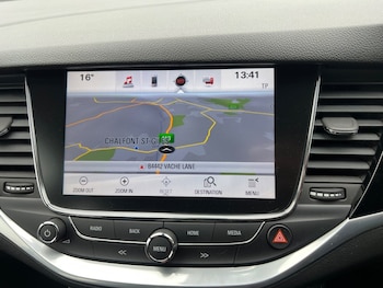 Used Vauxhall Astra 2019 for sale - 76279330: Photo 3