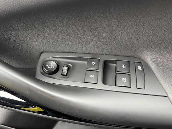 Used Vauxhall Astra 2019 for sale - 76279330: Photo 8