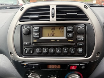 Used Toyota RAV4 2003 for sale - 76287080: Photo