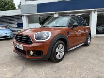 2019 - 1.5 Cooper Classic 5dr - REAR SENSORS - SAT NAV - BLUETOOTH