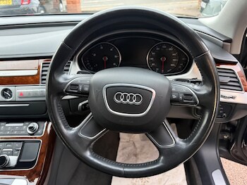 Used Audi A8 2010 for sale - 76363166: Photo