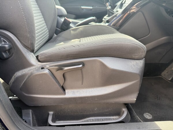 Used Ford C-Max 2015 for sale - 75249719: Photo 18