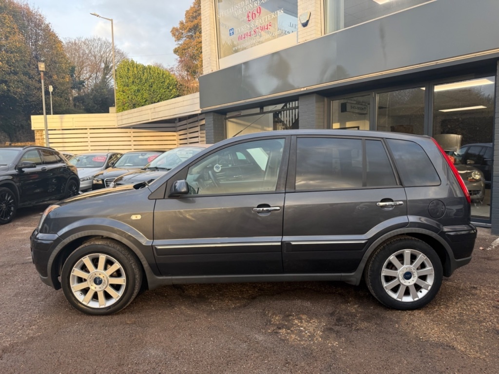 Used Ford Fusion 2009 for sale - 75585929: Photo 2