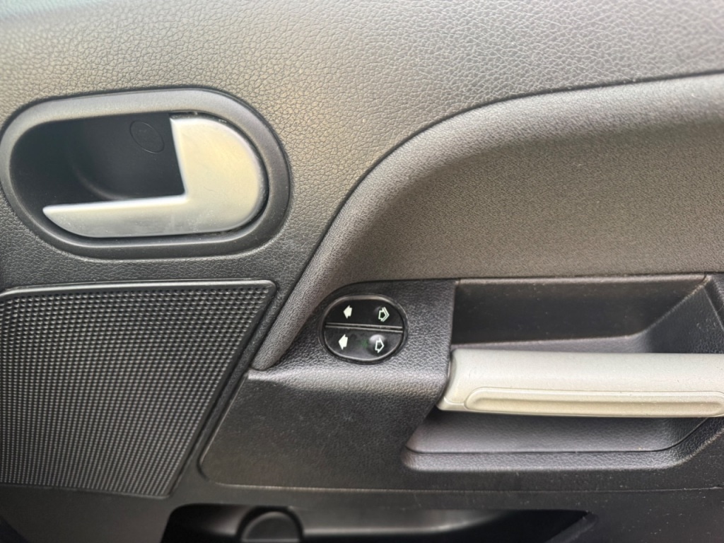 Used Ford Fusion 2009 for sale - 75585929: Photo 30