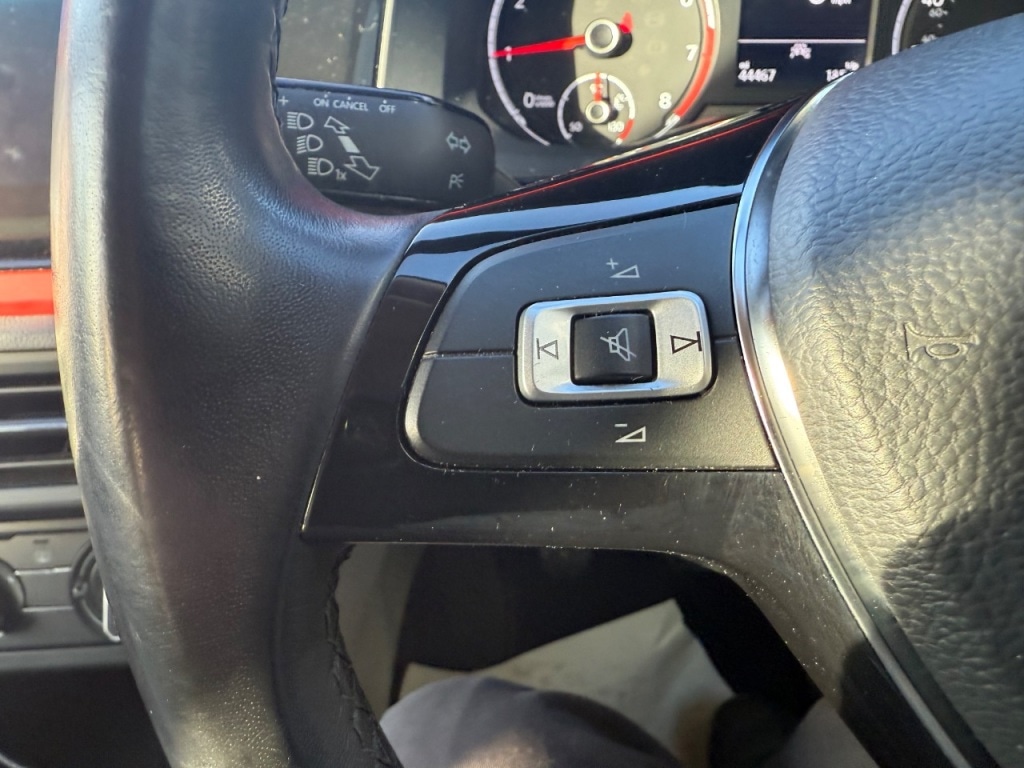 Used Volkswagen Polo 2020 for sale - 76469398: Photo 9